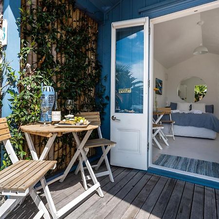 Boatsheds On The Bay, Waiheke Island Apartment Ostend Екстериор снимка