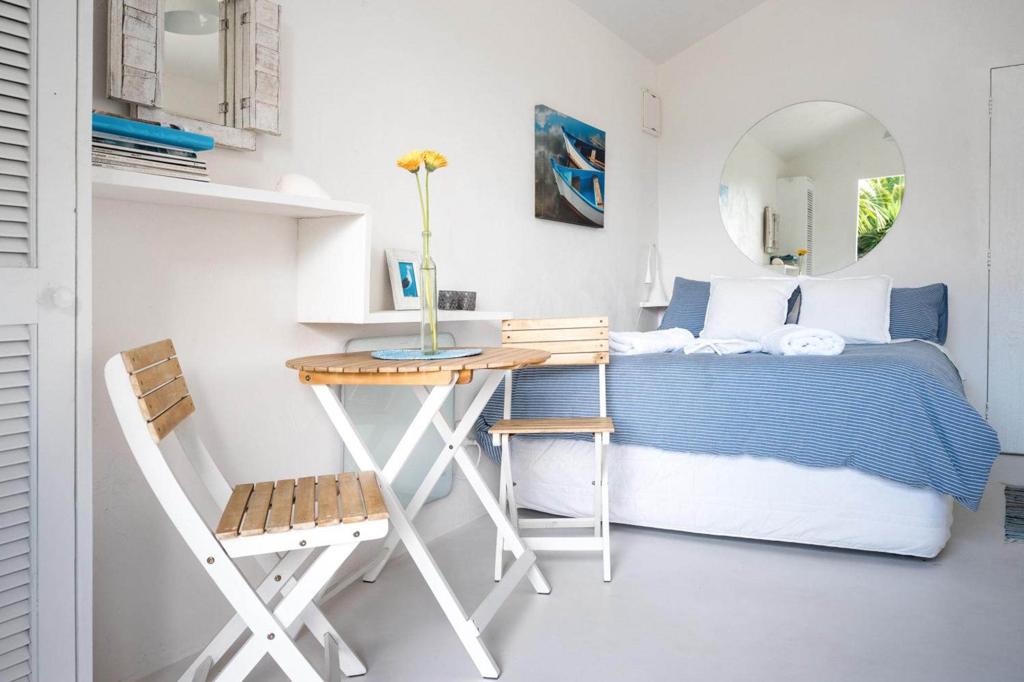 Boatsheds On The Bay, Waiheke Island Apartment Ostend Екстериор снимка